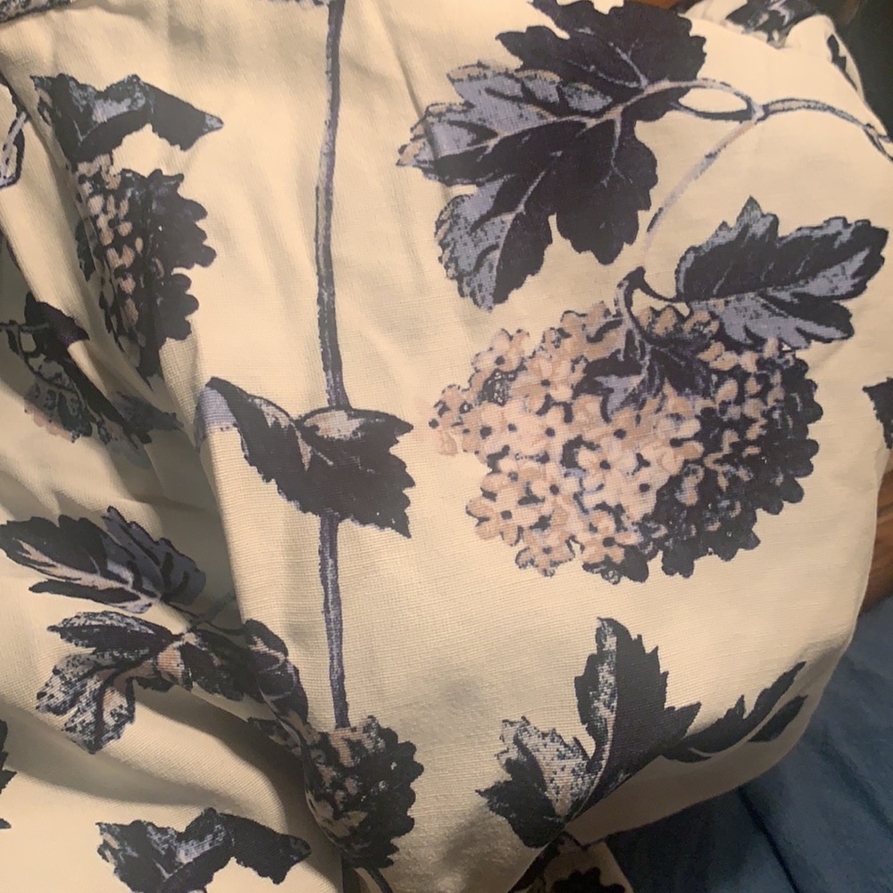 Blouse - Picture 9 of 9